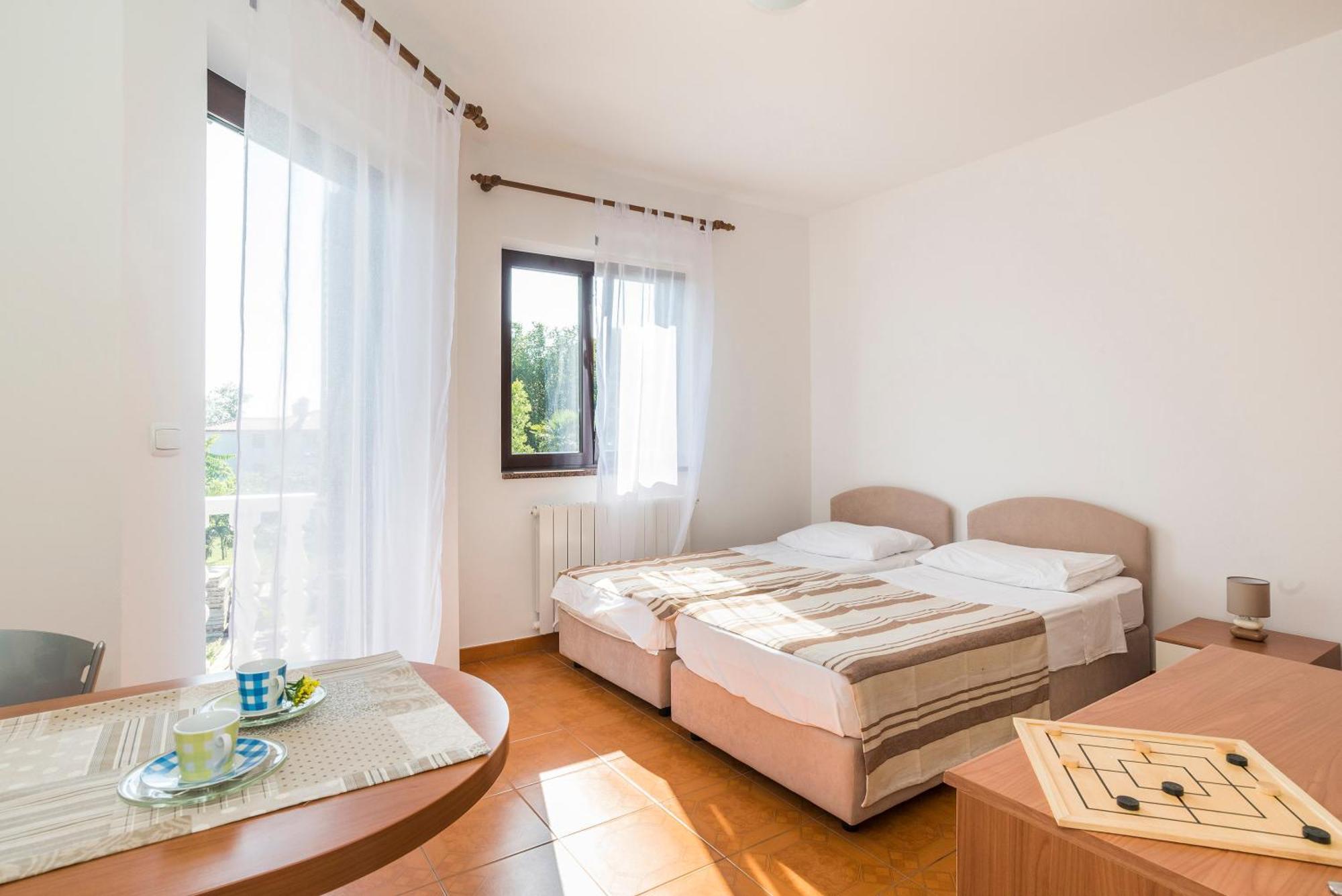 Apartments Vienna Zambratija  Chambre photo